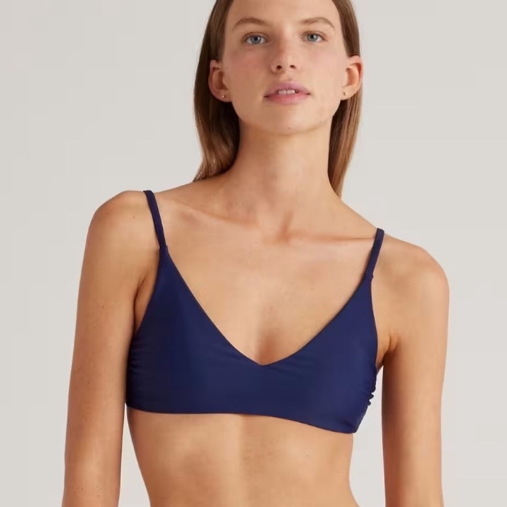 QUINCE Italian V-Neck Bikini Top Deep Navy - NWT XS